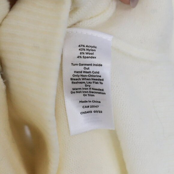 NWT Talbots L cream embellished sparkly covered button cardigan - Picture 7 of 7